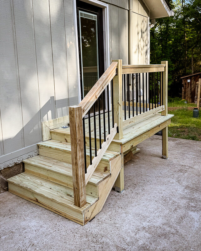 Small Deck Build — Handy Human project